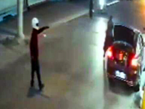 Kaskli supheli is yerine kursun yagdirdi 1 yarali u13aKxR5